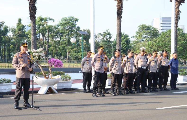 Polisi kerahkan dua ribu lebih personel untuk jaga aksi di DPR/MPR RI Polisi kerahkan dua ribu lebih personel untuk jaga aksi di DPR/MPR RI