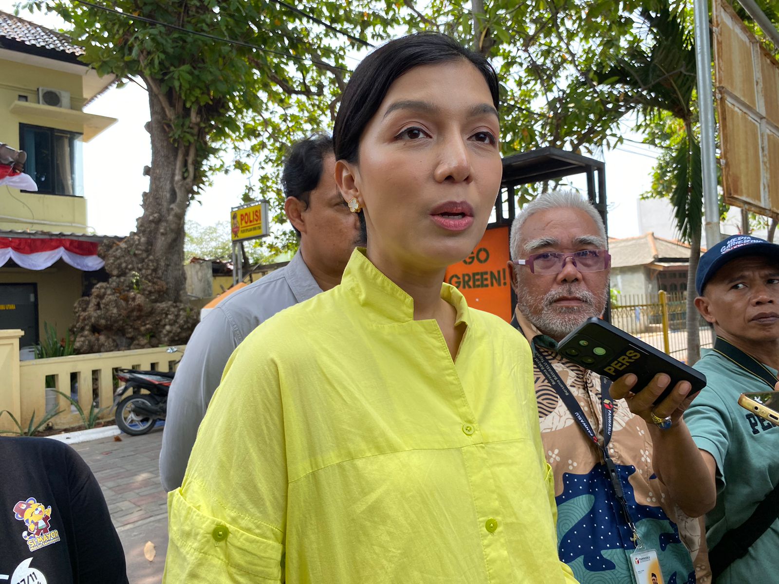KPU DKI Jakarta mencatat 245 warga penuhi syarat administrasi untuk mendukung pasangan bacalon gubernur jalur independen KPU DKI Jakarta mencatat 245 warga penuhi syarat administrasi untuk mendukung pasangan bacalon gubernur jalur independen