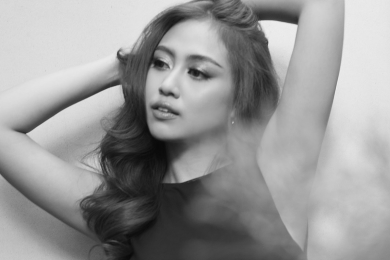 Eks member JKT48 Sisca Saras kembali dengan lagu solo baru Eks member JKT48 Sisca Saras kembali dengan lagu solo baru