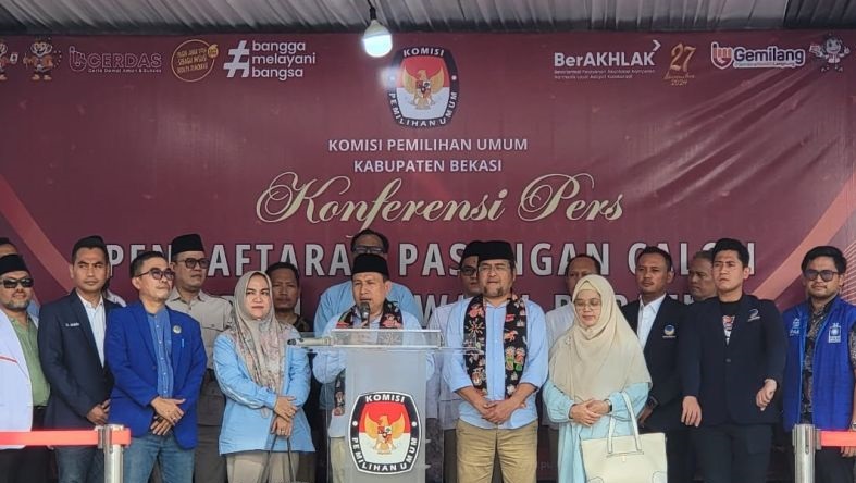 KPU Kabupaten Bekasi terima pendaftaran paslon pertama Pilkada KPU Kabupaten Bekasi terima pendaftaran paslon pertama Pilkada