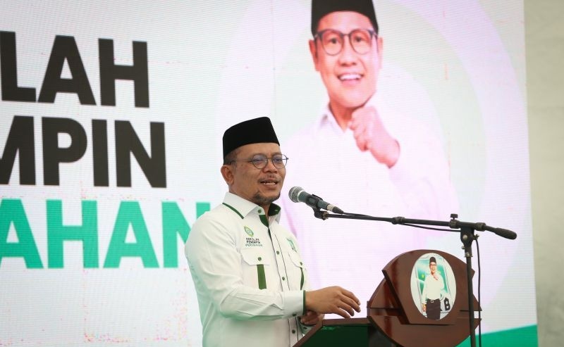 PKB: Effendy Choirie uruslah partaimu sendiri