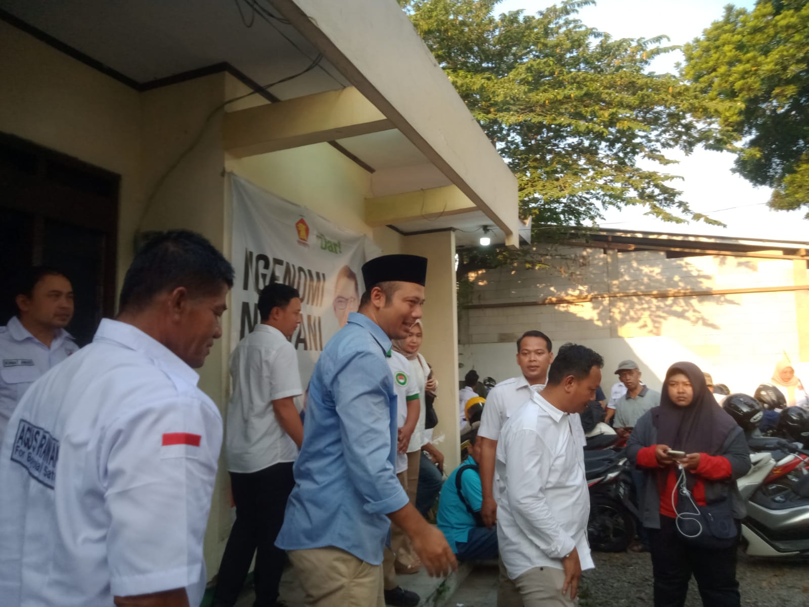 Maju Pilkada, Bacabup Agus Irawan sambangi kantor DPC Gerindra
