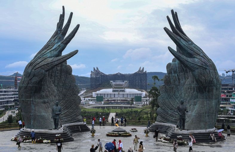 Tantangan dan peluang pusat pemerintahan masa depan Indonesia