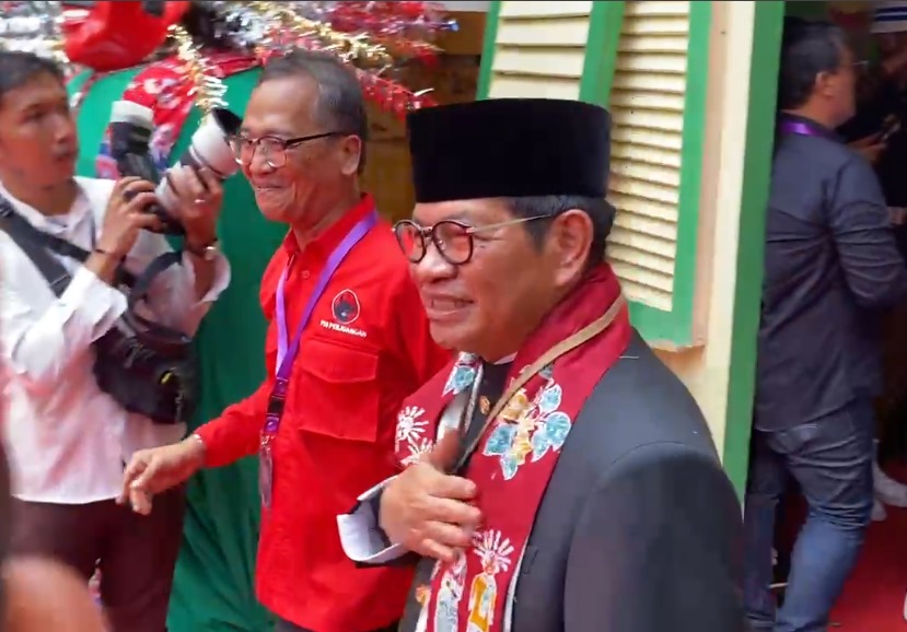 Presiden Jokowi akui Pramono Anung sudah meminta izin maju sebagai cagub Jakarta 2 hari lalu Presiden Jokowi akui Pramono Anung sudah meminta izin maju sebagai cagub Jakarta 2 hari lalu