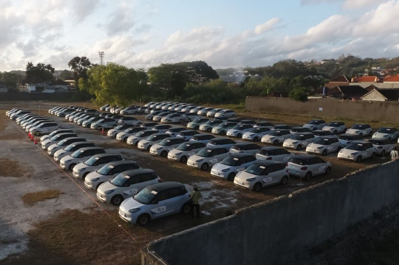 Wuling sediakan 158 mobil listrik untuk kegiatan IAF 2024 di Bali Wuling sediakan 158 mobil listrik untuk kegiatan IAF 2024 di Bali