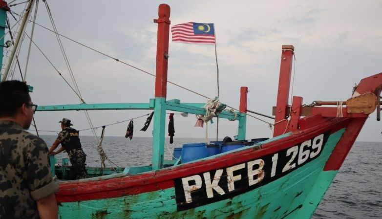 KKP tangkap kapal Malaysia yang terindikasi sudah dimusnahkan KKP tangkap kapal Malaysia yang terindikasi sudah dimusnahkan