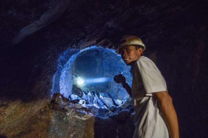 Basarnas Banten evakuasi warga Lebak tertimbun galian batu bara Basarnas Banten evakuasi warga Lebak tertimbun galian batu bara