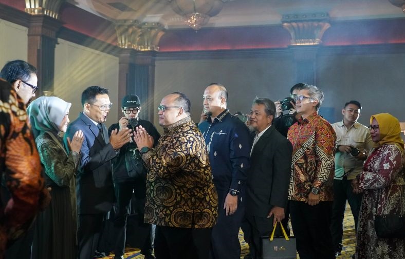 Penyambutan Penjabat Wali Kota Bogor oleh ketua DPRD