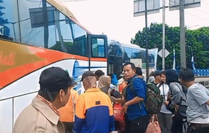 Jumlah penumpang tiba di Terminal Kampung Rambutan naik 45 persen