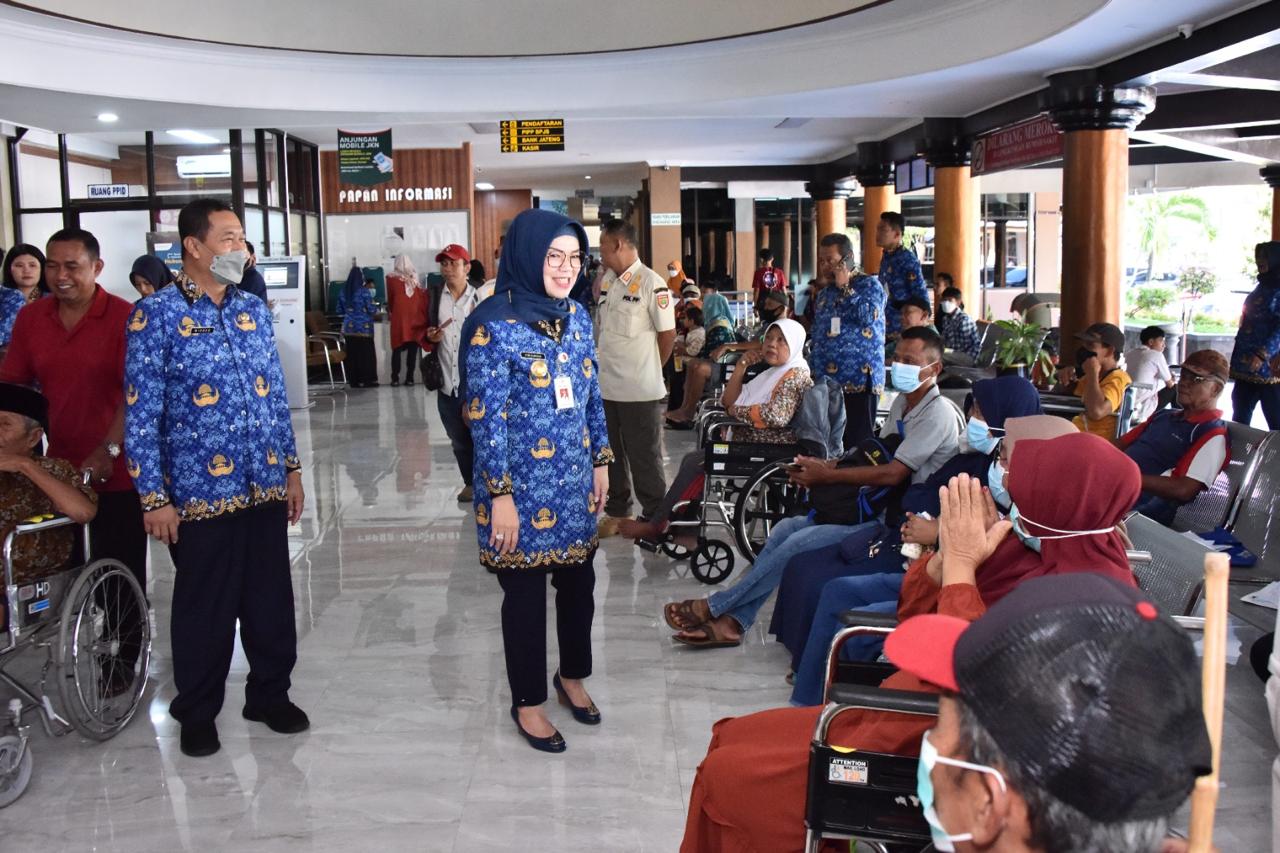 Kasus DBD di Sukoharjo tembus 229 kasus, empat diantaranya meninggal dunia Kasus DBD di Sukoharjo tembus 229 kasus, empat diantaranya meninggal dunia