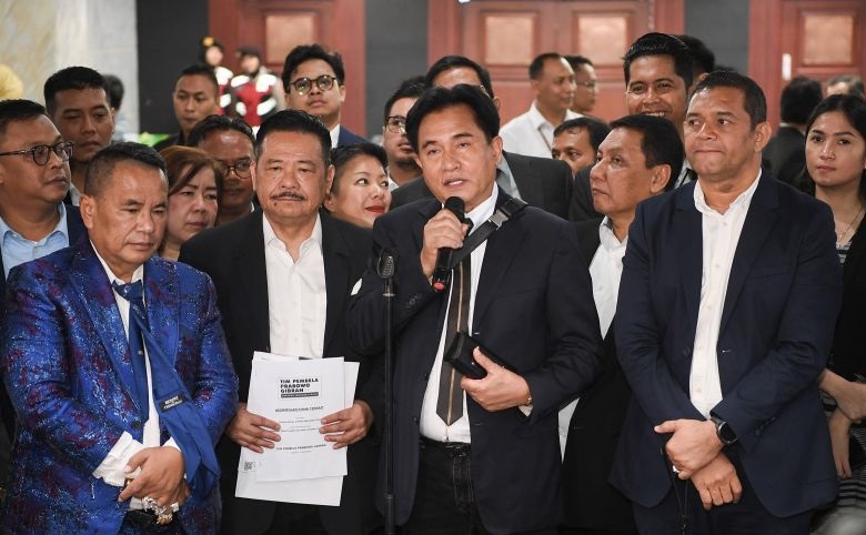 Hari ini Yusril sambangi rumah Prabowo laporkan kemenangan di MK Hari ini Yusril sambangi rumah Prabowo laporkan kemenangan di MK