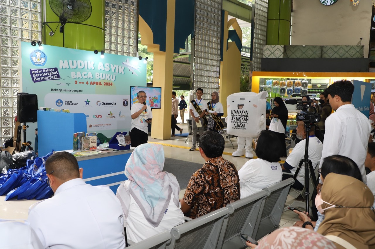 Mudik Asyik Baca Buku 2024, membawa kebutuhan bacaan di perjalanan Mudik Asyik Baca Buku 2024, membawa kebutuhan bacaan di perjalanan