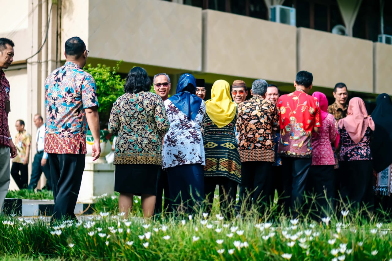 Keluarga Besar ASN Pemkot Magelang ikuti halalbihalal usai Lebaran 1445 H Keluarga Besar ASN Pemkot Magelang ikuti halalbihalal usai Lebaran 1445 H