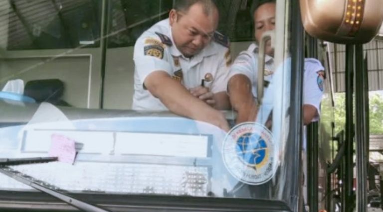 Pemkab Karawang pastikan bus angkutan lebaran layak jalan