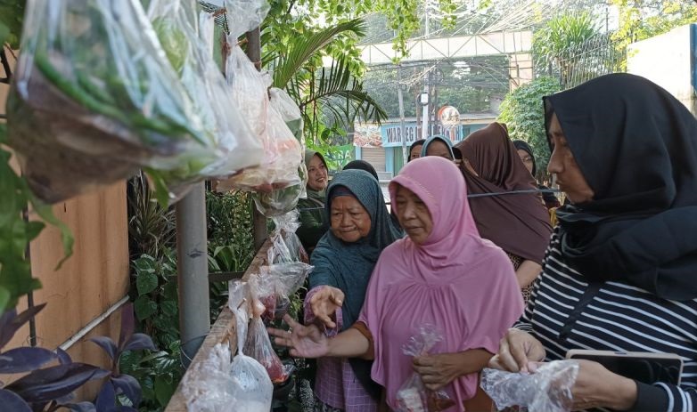 Berbagi kebaikan dan kebahagiaan di bulan Ramadan Berbagi kebaikan dan kebahagiaan di bulan Ramadan