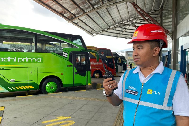 PLN UID Jakarta amankan pasokan listrik di 10 zona transportasi publik PLN UID Jakarta amankan pasokan listrik di 10 zona transportasi publik
