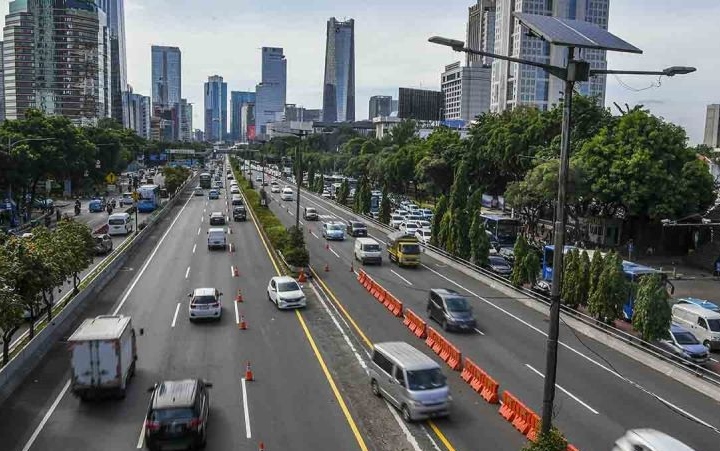 Ini alasan mengapa jalur contraflow sangat berbahaya
