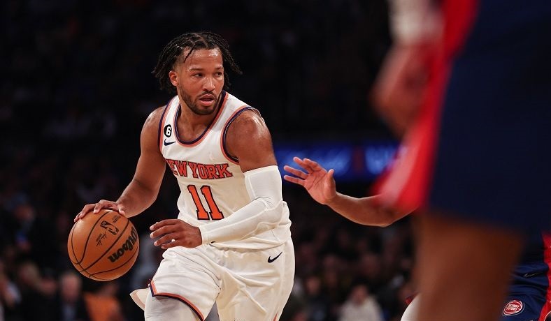 Knicks menang atas Nets 111-107, samakan Bucks di posisi dua Knicks menang atas Nets 111-107, samakan Bucks di posisi dua