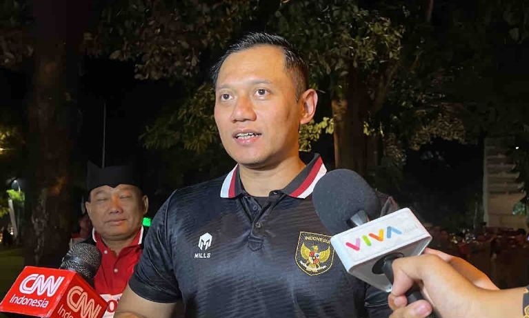 Menurut AHY nobar adalah momentum menyatukan perbedaan lewat dukungan pada Timnas Menurut AHY nobar adalah momentum menyatukan perbedaan lewat dukungan pada Timnas