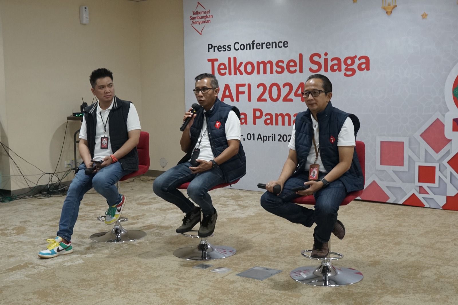 Telkomsel pastikan kenyamanan komunikasi pada momen Ramadan dan Idul Fitri 2024 Telkomsel pastikan kenyamanan komunikasi pada momen Ramadan dan Idul Fitri 2024