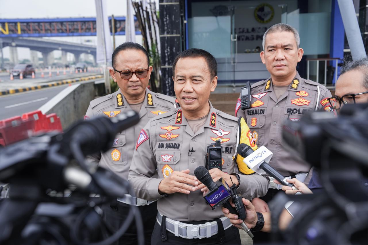 Traffic counting masih normal, Korlantas Polri tunda contraflow dan one way Traffic counting masih normal, Korlantas Polri tunda contraflow dan one way