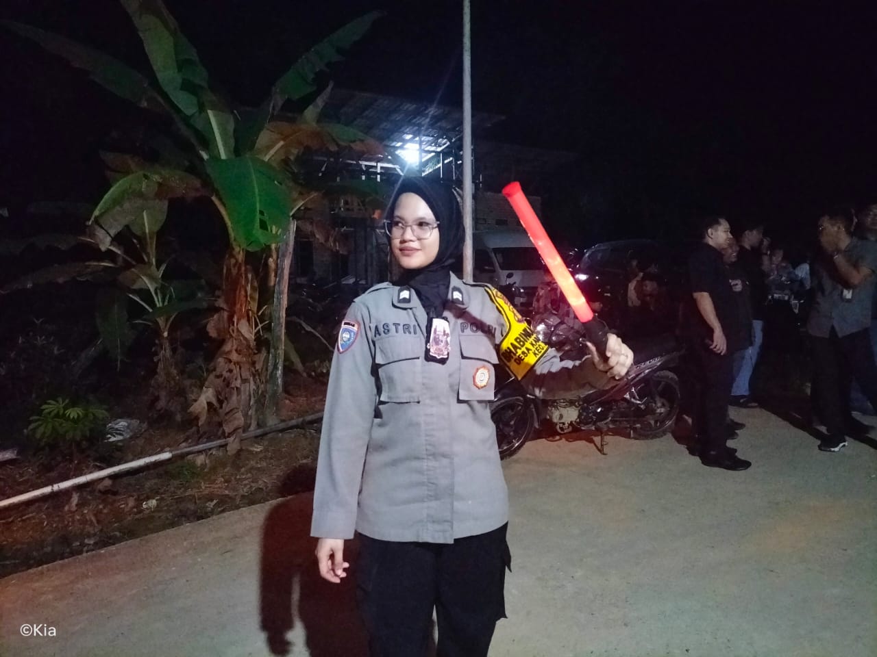 Satu-satunya Bhabinkamtibmas perempuan di IKN, Astri harap desanya bisa lebih maju Satu-satunya Bhabinkamtibmas perempuan di IKN, Astri harap desanya bisa lebih maju