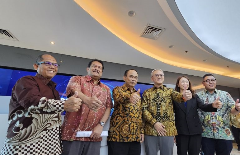 Menkominfo ajak diskusi raksasa tekfin kembangkan potensi di Indonesia Menkominfo ajak diskusi raksasa tekfin kembangkan potensi di Indonesia