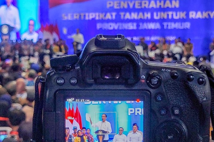 Jokowi izinkan sertifikat elektronik jadi agunan di perbankan