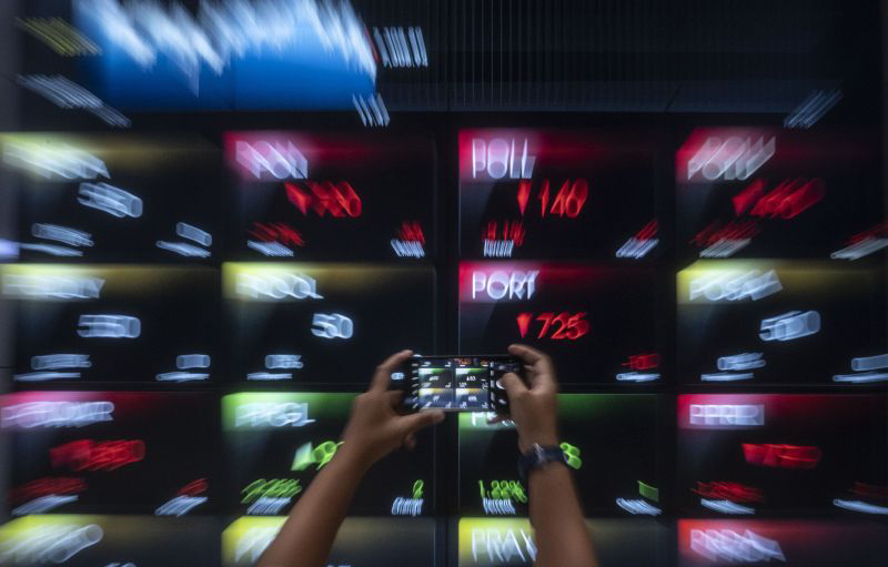 IHSG Selasa dibuka melemah 156,25 poin IHSG Selasa dibuka melemah 156,25 poin