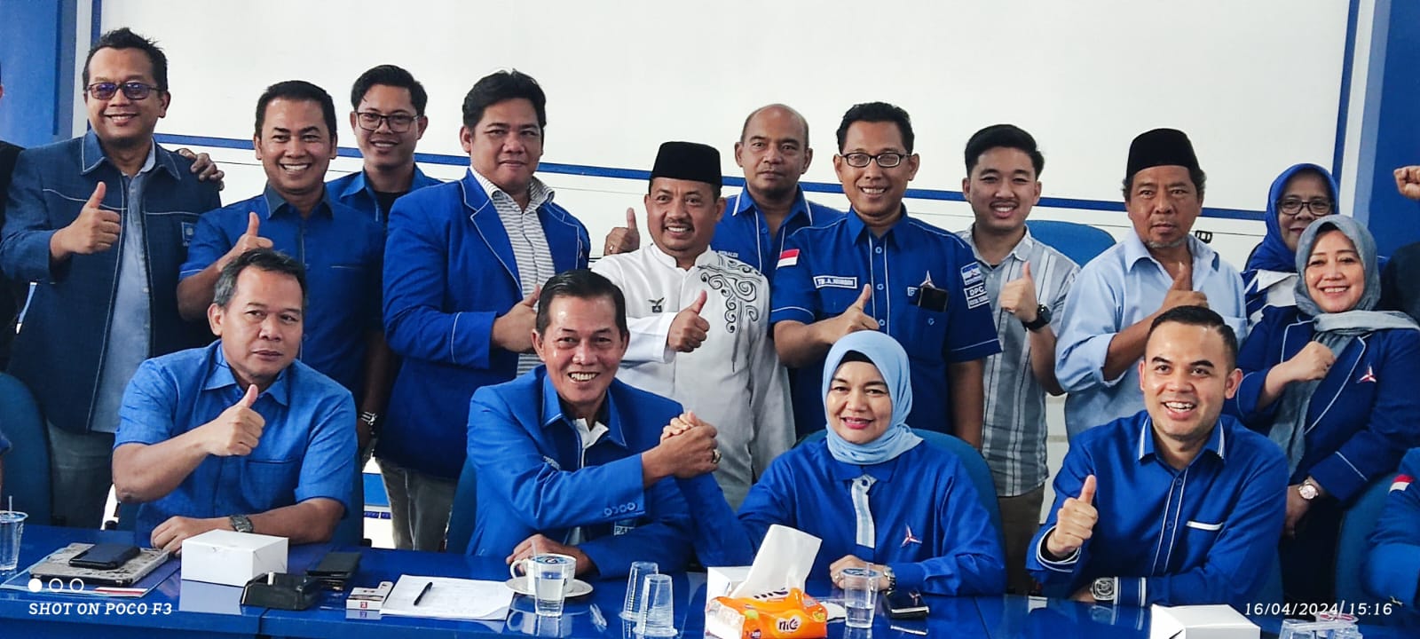 Koalisi Biru Syafrudin-Nuraini siap ramaikan Pilkada Serang Koalisi Biru Syafrudin-Nuraini siap ramaikan Pilkada Serang