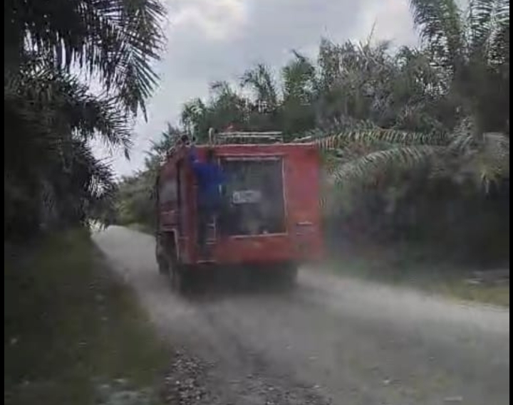 Demi kenyamanan pemudik Pj Bupati Langkat respon cepat atasi debu di jalanan