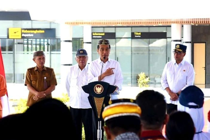 Presiden Jokowi resmikan Bandara Panua Pohuwato Presiden Jokowi resmikan Bandara Panua Pohuwato