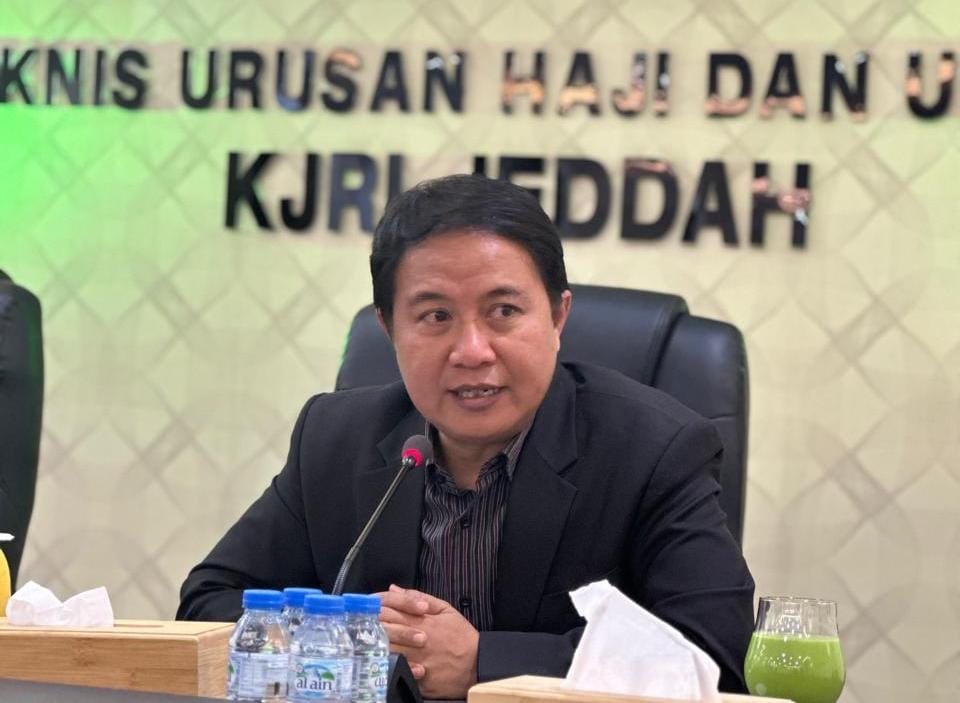 Kemenag ingatkan keberangkatan haji harus gunakan Visa Haji, jangan tertipu tawaran visa lainnya Kemenag ingatkan keberangkatan haji harus gunakan Visa Haji, jangan tertipu tawaran visa lainnya