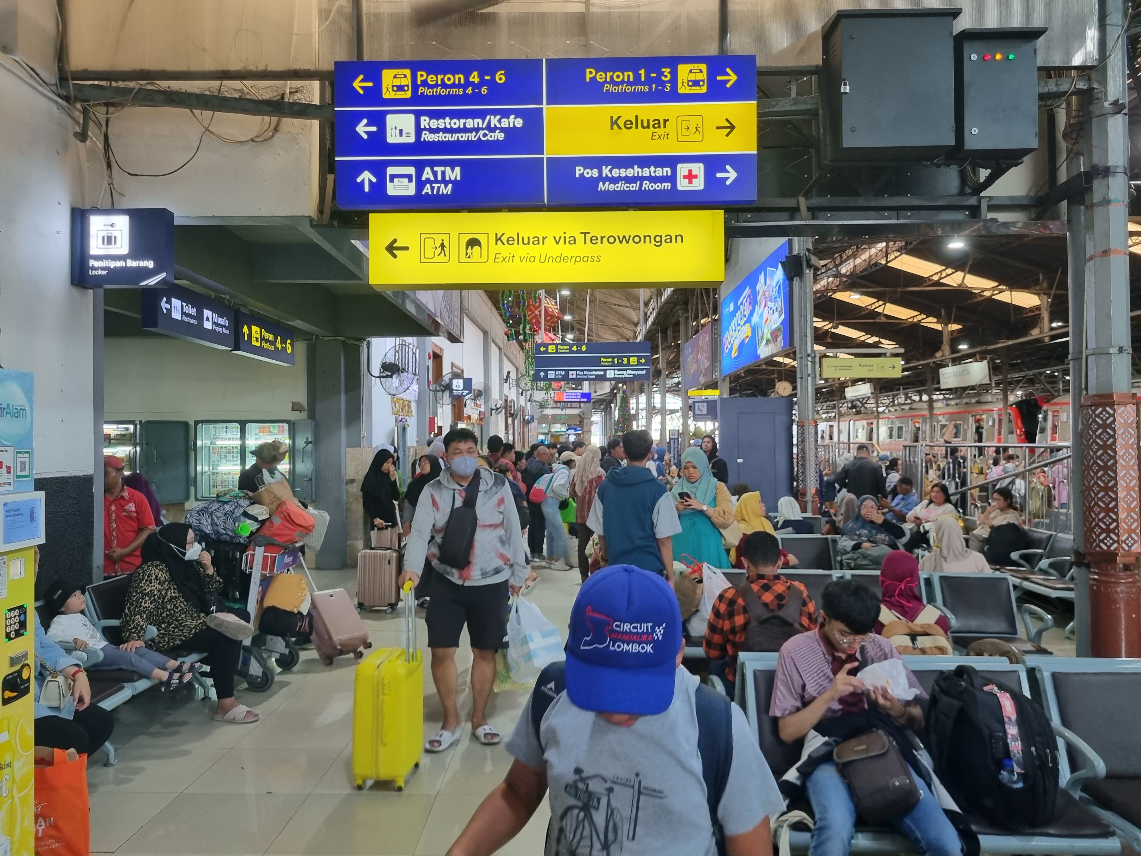 Masa angkutan lebaran 2024, Daop 6 alami peningkatan penumpang 14%Â Masa angkutan lebaran 2024, Daop 6 alami peningkatan penumpang 14%Â