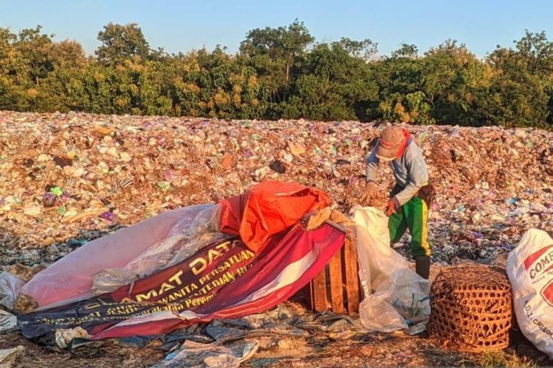 DLH Gunungkidul kerahkan 48 armada angkut sampah saat Lebaran DLH Gunungkidul kerahkan 48 armada angkut sampah saat Lebaran