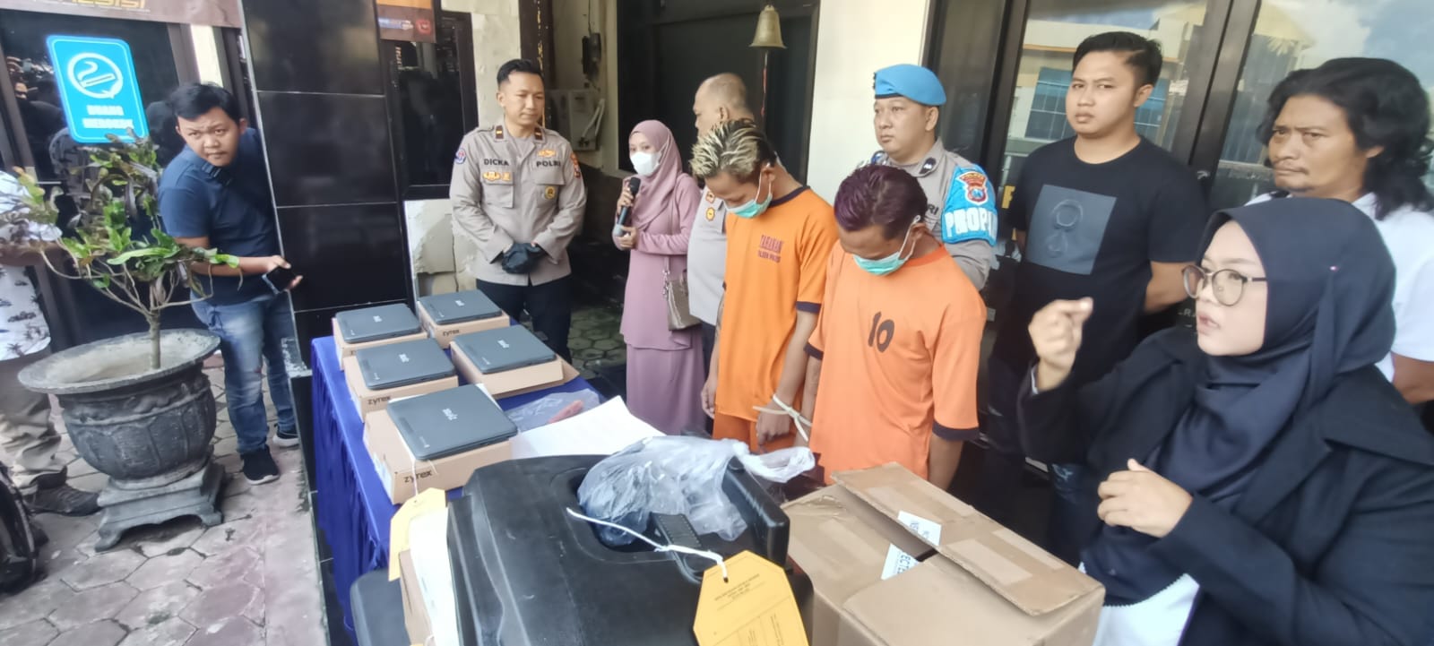 Aparat Polsek Pakis ringkus spesialis pembobol sekolah Aparat Polsek Pakis ringkus spesialis pembobol sekolah