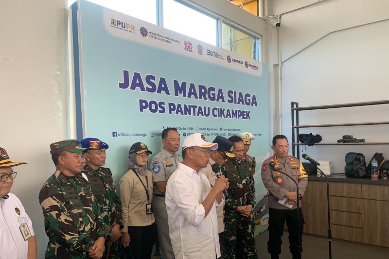 Menko PMK minta ASN undur kepulangan ke Jabodetabek Menko PMK minta ASN undur kepulangan ke Jabodetabek
