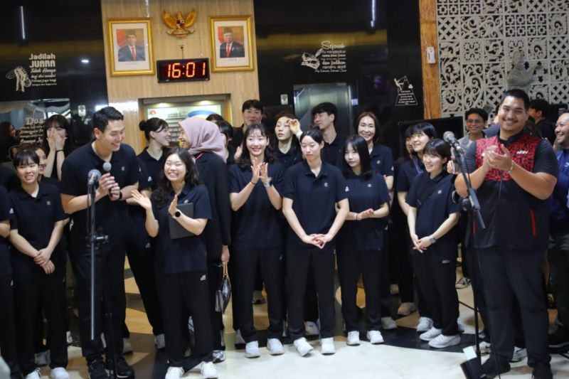 Menpora sebut warga antusias saksikan Indonesia All Star vs Red Sparks Menpora sebut warga antusias saksikan Indonesia All Star vs Red Sparks