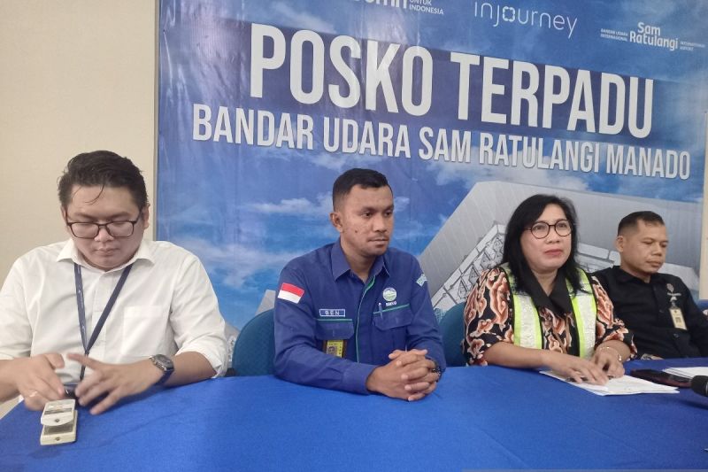 Belasan penerbangan dari-menuju Manado tertunda erupsi Gunung Ruang Belasan penerbangan dari-menuju Manado tertunda erupsi Gunung Ruang