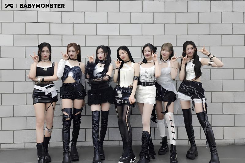 BABYMONSTER pecahkan rekor pejualan album tertinggi BABYMONSTER pecahkan rekor pejualan album tertinggi
