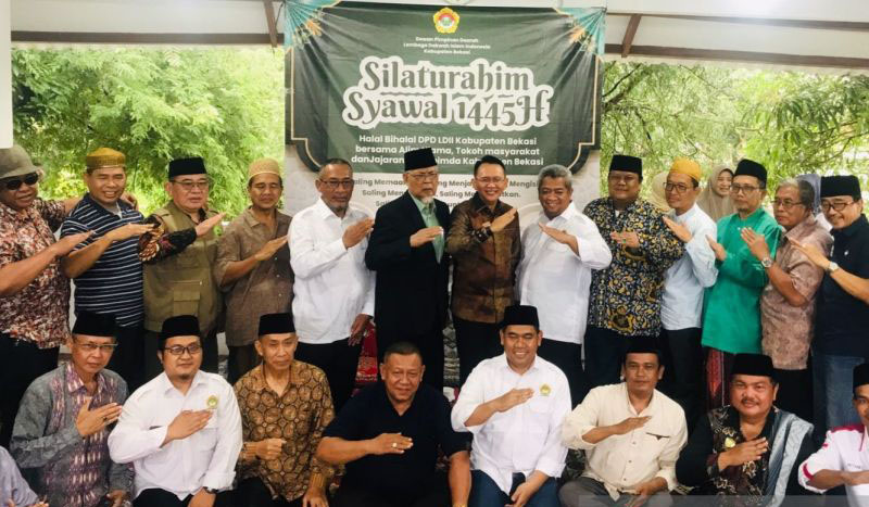 Tokoh Bekasi minta Kemendagri perpanjang masa jabatan Dani Ramdan