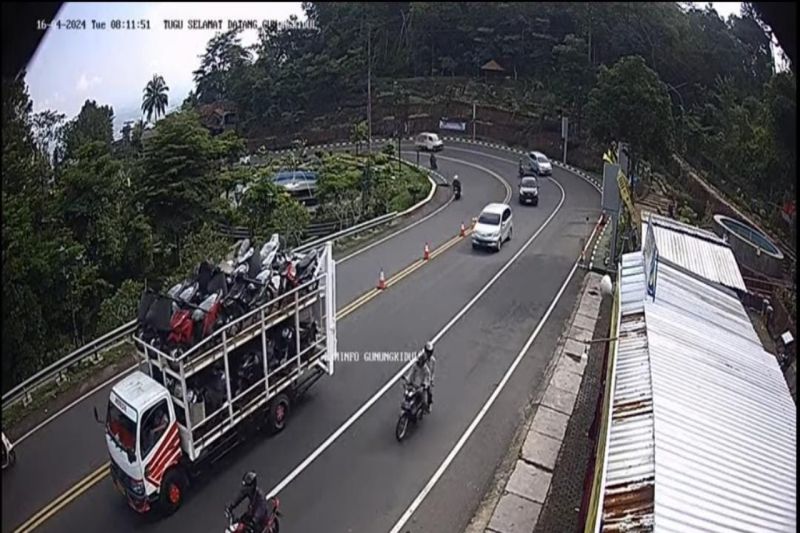 728 ribu kendaraan wisatawan dan pemudik masuk Gunungkidul 728 ribu kendaraan wisatawan dan pemudik masuk Gunungkidul
