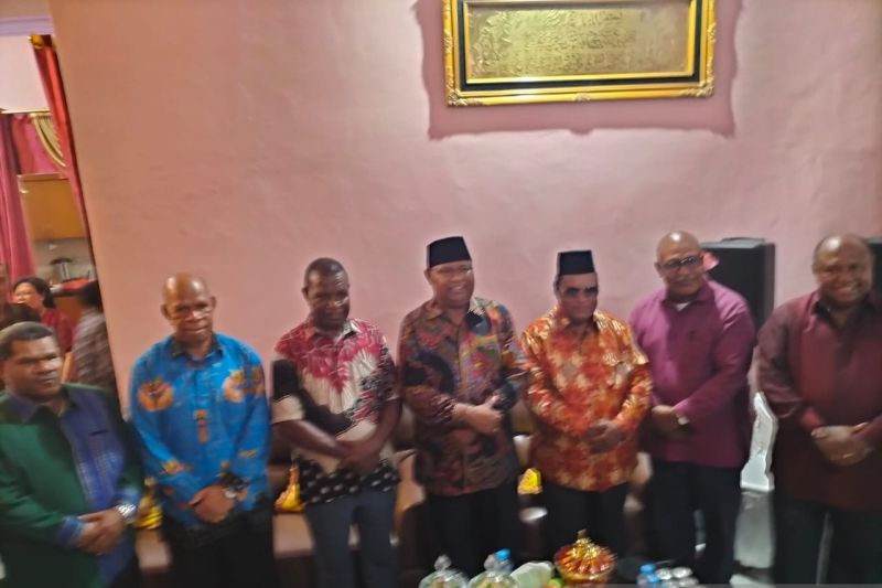 Bupati Sorsel open house sekaligus berpamitan dengan masyarakat