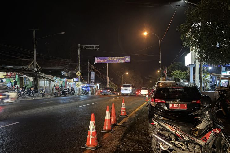 Volume kendaraan arus mudik di Nagreg capai 95.436 kendaraan Volume kendaraan arus mudik di Nagreg capai 95.436 kendaraan