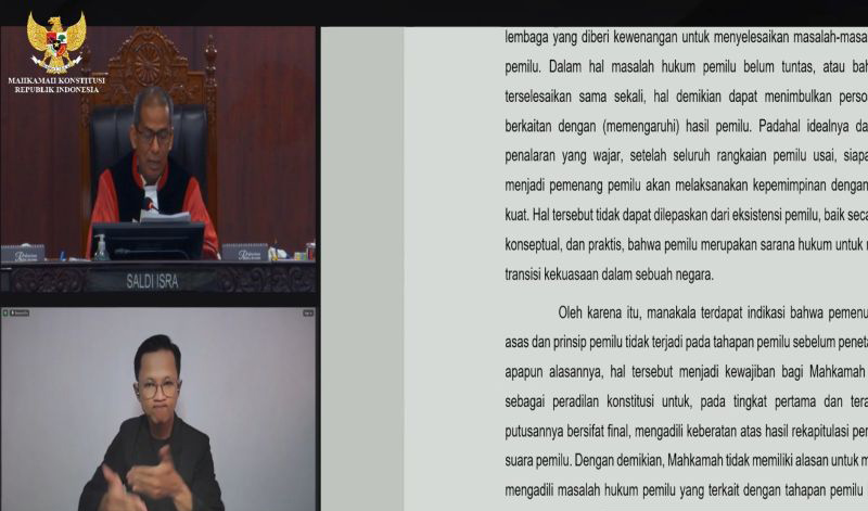MK tolak eksepsi soal kewenangan MK tangani perkara PHPU Pilpres MK tolak eksepsi soal kewenangan MK tangani perkara PHPU Pilpres