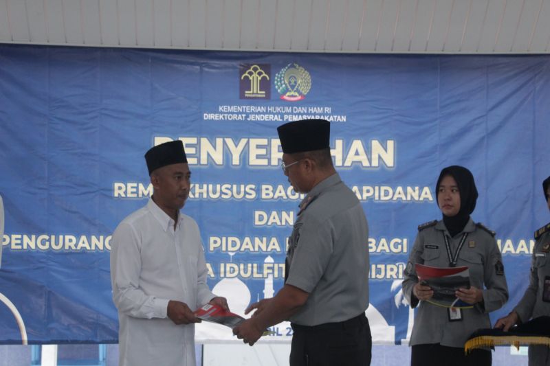 23 narapidana Rutan Wates Kulon Progo dapat remisi khusus 23 narapidana Rutan Wates Kulon Progo dapat remisi khusus