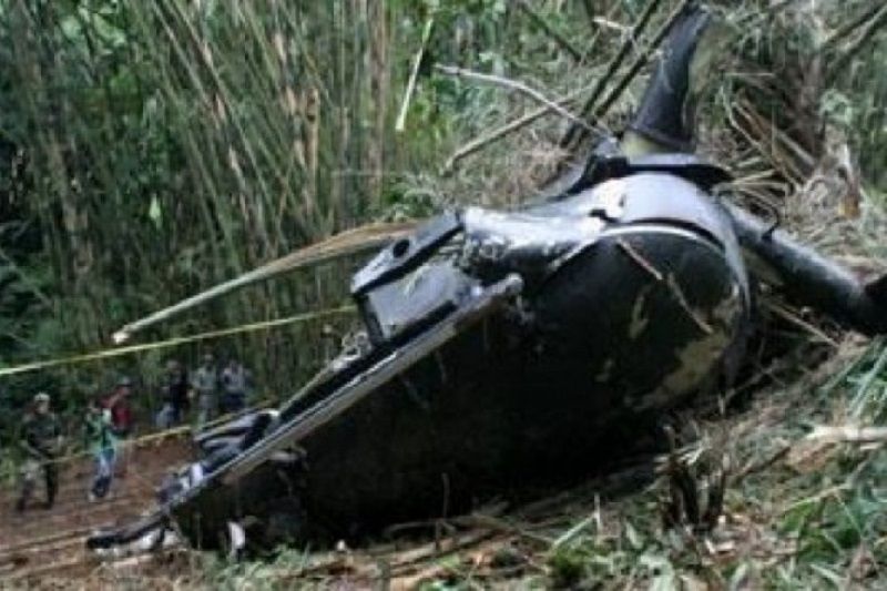 Satu tewas dan tujuh orang hilang dalam kecelakaan dua heli militer Jepang Satu tewas dan tujuh orang hilang dalam kecelakaan dua heli militer Jepang