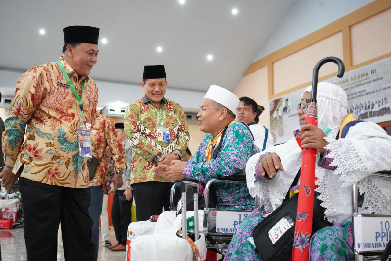 Kakanwil Kemenagsu katakan visa jemaah calhaj tuntas akhir April 2024 Kakanwil Kemenagsu katakan visa jemaah calhaj tuntas akhir April 2024