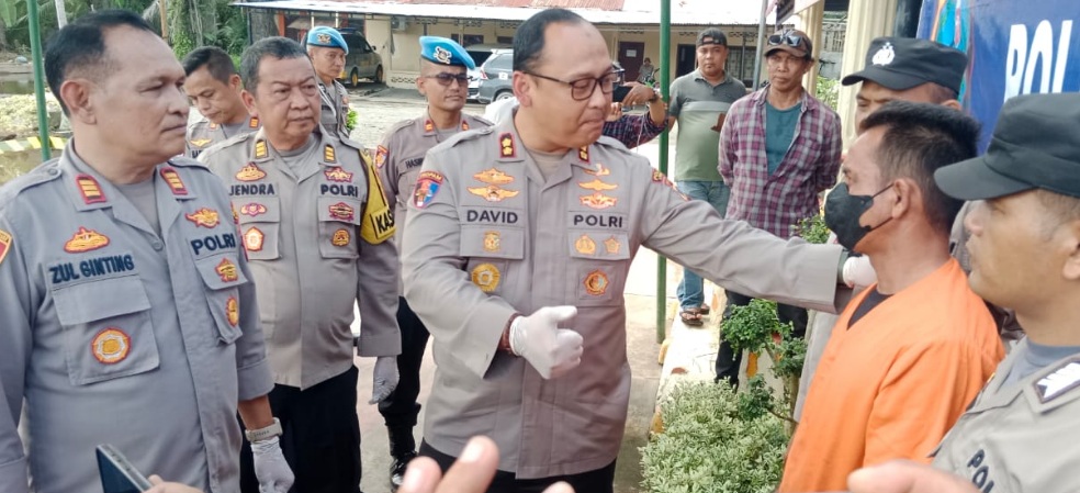 Jajaran Polres Langkat tangkap pencuri besi jembatan jalinsum Tanjung Pura Jajaran Polres Langkat tangkap pencuri besi jembatan jalinsum Tanjung Pura