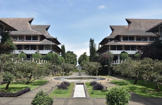 Pemkot tetapkan tujuh bangunan ikonik di Bandung sebagai cagar budaya Pemkot tetapkan tujuh bangunan ikonik di Bandung sebagai cagar budaya